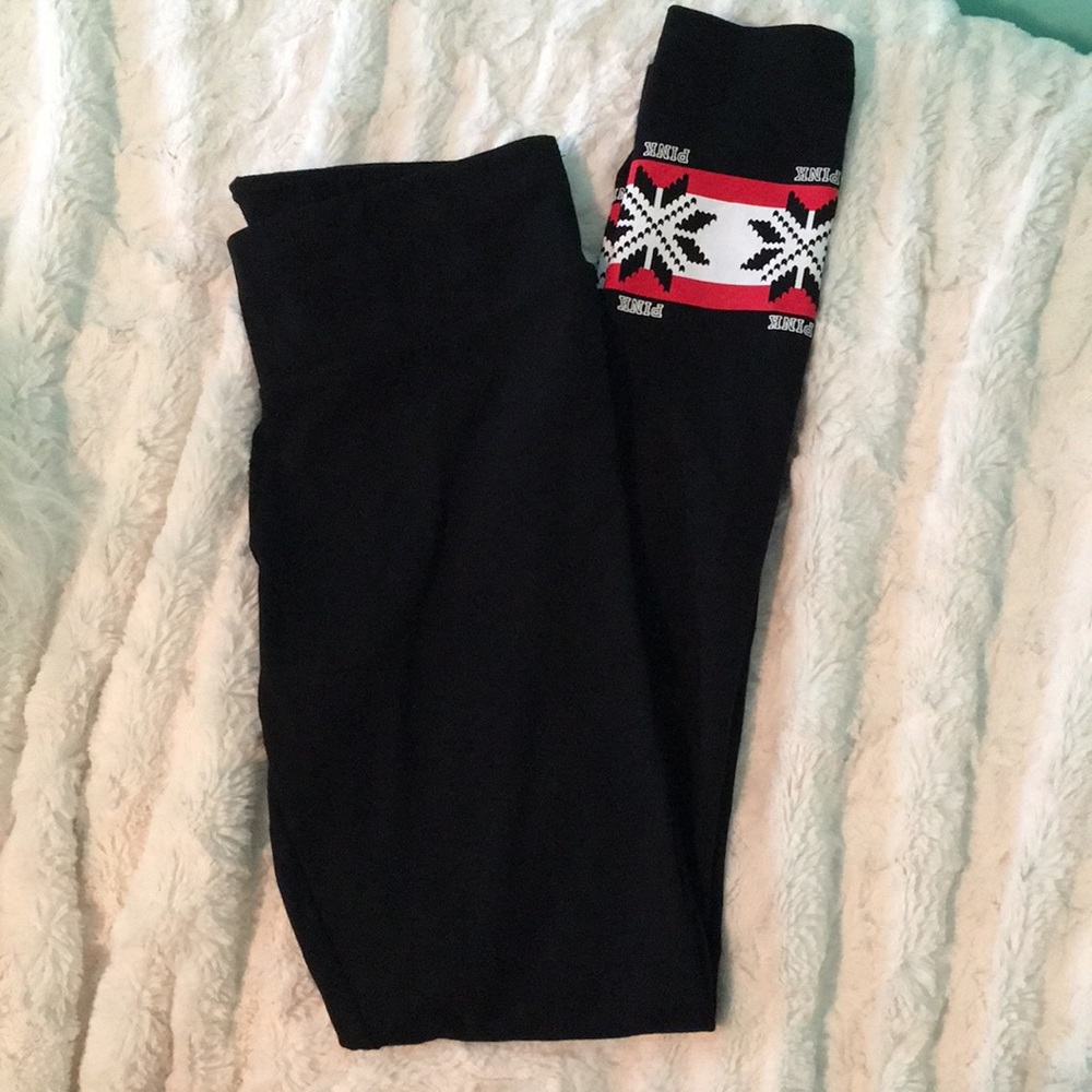 PINK vs winter yoga leggings. Size: xs NWOT